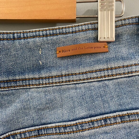 Anthropologie Pilcro Pleated High Rise Tapered Mom Jean 30 - Picture 6 of 11